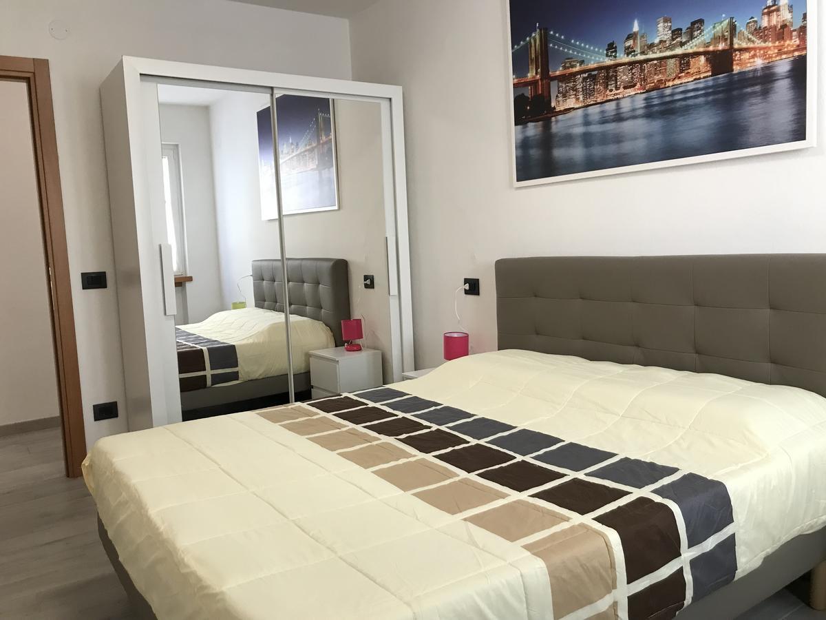 Casa Al Borgo Apartment Garda  Bagian luar foto